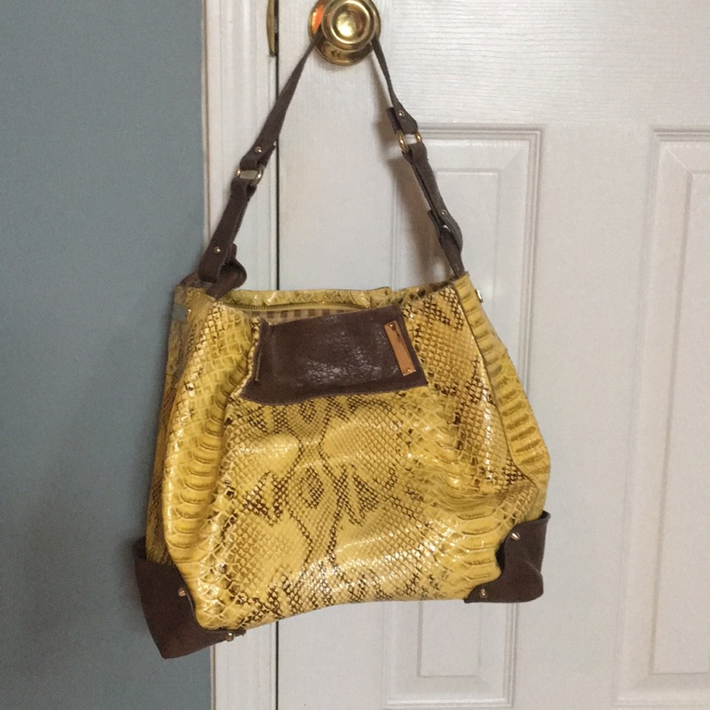 Jessica Simpson large purse.